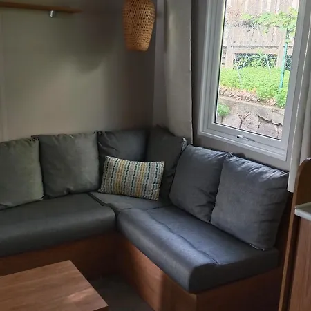 Mobil-home Recent De 2025 A Domaine L'ile D'or A Raphael 캠프장